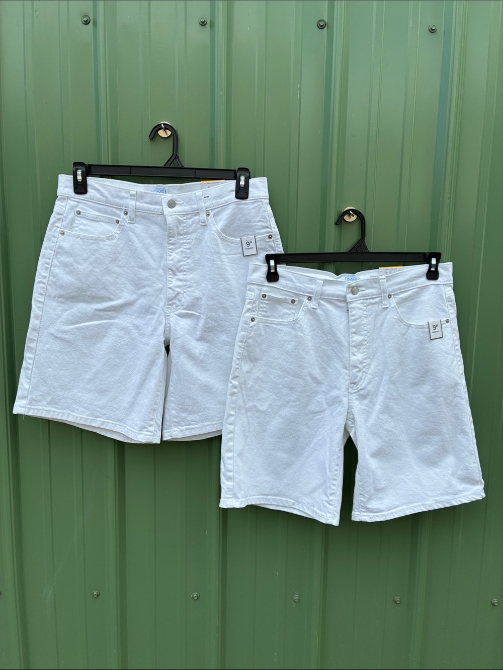 Women’s High Rise Denim Bermuda Shorts White 2-Pack Size 12